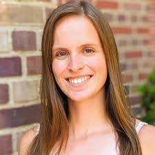 Amanda Bienz's Instagram, Twitter & Facebook