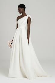 Everything you need to know about wedding dress shopping is at your fingertips right here. 26 Morgan Petek Wedding Dress Image Altera