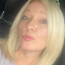 Barbara Biron (@brb0107)