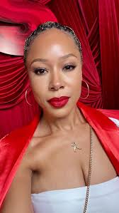 💋💋💋, Quick makeup for the night out! Using some of my faves, @maedbeauty  , @skinglassbeauty , @onesize , #Jazzemakeup #Makeup #MaedBeauty #SkinGlass  #SkinGlass #SkinGlassBeauty #OneSizeBeauty #OneSize ...