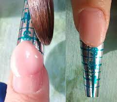 Entfernen sie den restlichen nagellack auf ihren fingernägeln mit einem nagellackentferner. Acrylnagel Anleitung Mit Bildern Acrylmodellage Zum Selber Machen