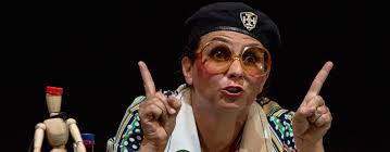 HEUREUSE QUI COMME ARMELLE