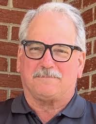 Doug Delong's Instagram, Twitter & Facebook