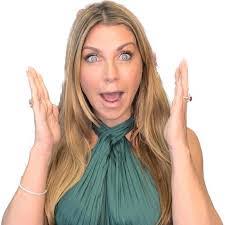 Leigh Mcmahon's Instagram, Twitter & Facebook