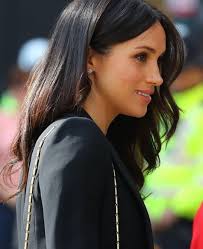 August 4, 1981) is an american member of the british royal family. Ù…ÙŠØºØ§Ù† Ù…Ø§Ø±ÙƒÙ„ On Instagram Ø¥Ø·Ù„Ø§Ù„Ø© Ù†Ø§Ø¹Ù…Ø© Ø§Ø±ØªØ¯ØªÙ‡Ø§ Ø¯ÙˆÙ‚Ø© Ø³Ø§Ø³ÙƒØ³ Ù…ÙŠØºØ§Ù† Ù…Ø§Ø±ÙƒÙ„ ÙÙŠ Ù…Ø«Ù„ Ù‡Ø°Ø§ Ø§Ù„ÙŠÙˆÙ… Ù…Ù† Ø§Ù„Ø¹Ø§Ù… Ø§Ù„Ù…Ø§Ø¶ÙŠ Ø¹Ù†Ø¯Ù…Ø§ Ø²Ø§Ø±Øª Ù‡ÙŠ ÙˆØ£Ù…ÙŠØ±Ù‡Ø§ Ù‡Ø§Ø±ÙŠ Frisyrer Harfarg Skonhet