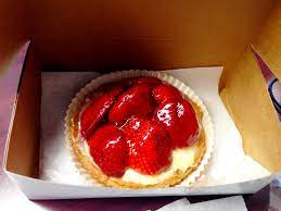 Strawberry Tart From Yalaha Bakery In Orlando Food Strawberry Tart Bakery