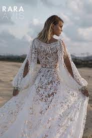 It's your big day, and your laidback bohemian style calls for a chic design with super romantic details. Wedding Gown Rara Avis Omrish Luxx Nova Boho Wedding Dress Boho Wedding Dress Lace Wedding Dress Couture