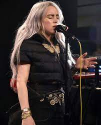 We did not find results for: Gold On Your Fingertips Fingertips Against My Cheek Gold Leaf Across Your Lips Kiss Me Until I Can T Speak Gold Chain Benea Billie Eilish Billie Celebrites