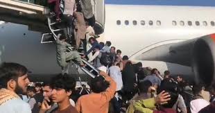 Kabul descended into lawlessness and chaos, as described in reports by human rights watch and the afghanistan justice project. Be Lnf8t6ijadm