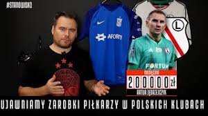 Po kliknięciu w mecz na górze widać stacje tv Ile Zarabiaja Pilkarze W Polsce Szokujace Kwoty
