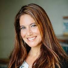 Shelly Castleberry's Instagram, Twitter & Facebook