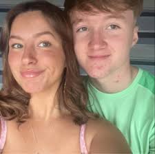 Any nail salon that has a good reputation, talent and staff that can do 3D  art nails? This is my design (drawn by me with a reference photo and some  changes), looking