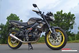 Bagaimana warna merah digunakan untuk modifikasi vixion 2012? Modifikasi Motor Yamaha Vixion Tahun 2010 Keren Minimalis Spesifikasi Motor Blog