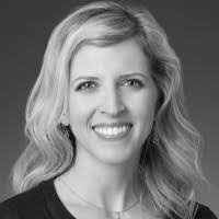 Amy Quinones's Instagram, Twitter & Facebook