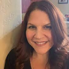 Noreen Roman's Instagram, Twitter & Facebook