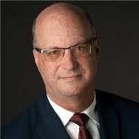 Steven Raber's Instagram, Twitter & Facebook