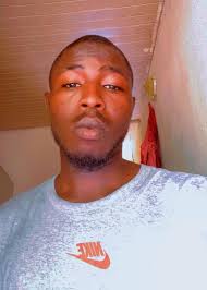 Mom Yo baby tired 🥲but I'm thuggin till I clock out 💪🏾