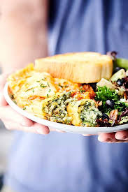 Fill uncooked manicotti shells with spinach mixture. Manicotti Recipe With Cheesy Filling Ready In Less Than 1 Hour