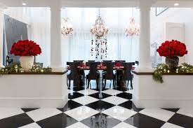 Art works include pieces from damien hirst's i love you series of butterfly silk screens adorning the dining room. See Kris Jenner S Home Decked Out For Christmas Kris Jenner House Jenner House Kardashian Christmas