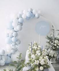 60th Birthday Flowers And Balloons Marble Confetti And Blue Balloon Bouquet Bridal Shower Etsy In 2020 Wedding Balloon Decorations Birthday Balloon Decorations Balloon Bouquet