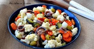 Ensalada De Coliflor Y Verduras Con Toque Agridulce Ensalada De Coliflor Ensaladas Coliflor En Vinagre