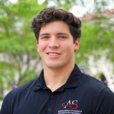 Leo Pena's Instagram, Twitter & Facebook