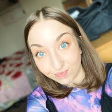 Connie Aitken's Instagram, Twitter & Facebook