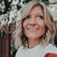 Amber Wheatley's Instagram, Twitter & Facebook