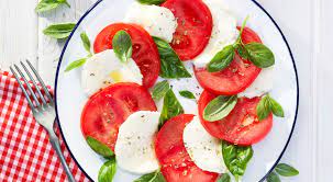 Check spelling or type a new query. Insalata Caprese 10 Consigli Per Il Piatto Che Risolve Il Pranzo D Estate