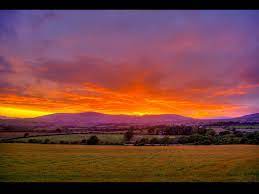 Is There Really Anything More Beautiful Than This Country Sunset Sunset Wallpaper Sunset Pictures