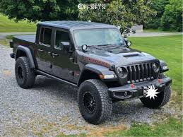 Image result for Black 2009 Canyon