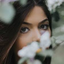 Violet Coffey's Instagram, Twitter & Facebook