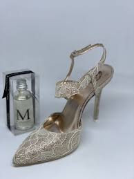 Marchio bea100% made in italy leggi le nostre condizioni di vendita qui. Chanel Sposa Scarpe Da Sposa Sposa Abiti Da Sposa