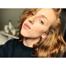 Erin Mchale (@errMChale)