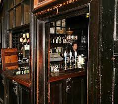 Ye Olde Cheshire Cheese Interior A Pub Well Known In 17th Century London Frequented By Charles Dickens And Many Other Great Authors In It Interiorideer Bygg