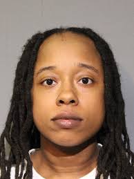 WATKINS,ONTAIRRYA D 28 BLACK F CHARGES: 720 ILCS 5.0/24-1-A-7-I UUW