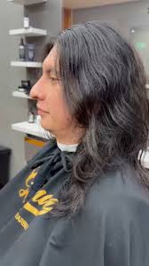 Atrévete a cambiar tu imagen con confianza! 💇 En GENTLEMAN sabemos que  hacer cambios extremos en tu apariencia puede dar miedo. Ya sea un nuevo  corte de pelo, un estilo diferente o