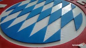 Frank zappa (guitar, vocals, producer, conductor, cover art, art direction, liner notes, layout, writer), jimmy carl black (vocals. Herb Bayern Munchen Recznie Robiony Sprzedajemy Pl