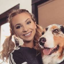 Camille Hancock (camillewalkerrr)