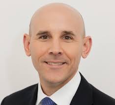 Vinart VP named 2018 Heart Ball chair