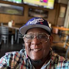 Earl L Kimbrough (@earl.kimbrough) • Facebook