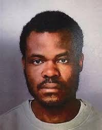 🚨 Deadly Police Chase Ends in Tragedy 🚨 Milwaukee is mourning the tragic  death of Lorenzo Martin, a 55-year-old man who was simply waiting at a bus  stop when his life was