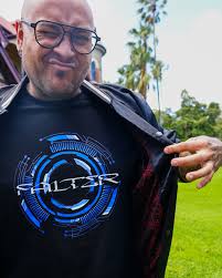 This Saturday 26 November, Carclew celebrated their 50th Birthday Party in  true Carclew style! 🎂 The event was a huge success and showcased the  incredibly talented and diverse range of artists we