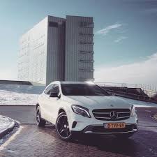 White As Snow Quick As The Wind And Luckily Some Heated Seats Photo By Basfransencarphotography Gla White Winter Sun Auto S En Motoren Motor Auto S