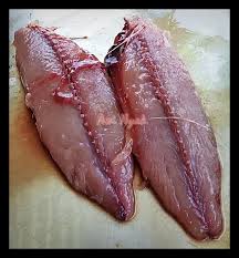 Ikan tuna merupakan ikan laut pegagik yang termasuk bangsa thunini. Mie Ikan Tongkol Budaya Indonesia