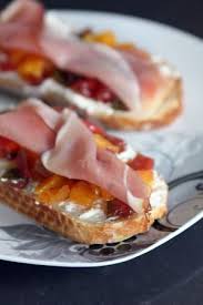 Tartine Chevre Frais Tomates Et Jambon Cru Une Affaire De Gout En 2020 Tartine Chevre Recettes De Cuisine Recette Repas