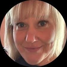 Norma Platt's Instagram, Twitter & Facebook