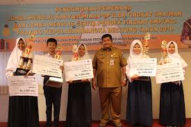 Marilah membaca cerita cerita pendek. Pengumuman Pemenang Lomba Menulis Cerita Pendek Tingkat Smp Mts Provinsi Kepulauan Bangka Belitung Tahun 2018