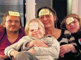 Willkommen auf der offiziellen seite von mir, milan peschel! Halt Auf Freier Strecke Aufruttelnd Aber Auch Befreiend Kultur
