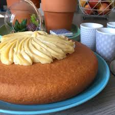 Savarin Surfin Baba Au Rhum Facile Baba Au Rhum Savarin Au Rhum Alimentation